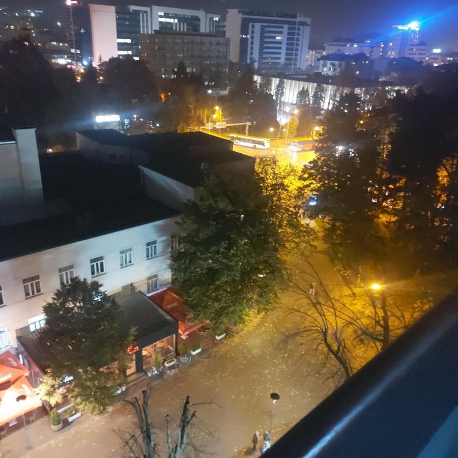 Apartman Pozoriste Penthaus Banja Luka Eksteriør billede