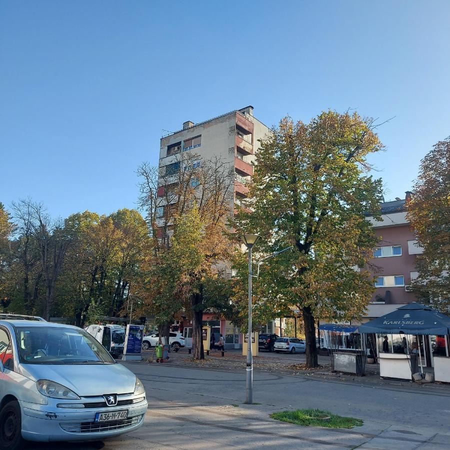 Apartman Pozoriste Penthaus Banja Luka Eksteriør billede