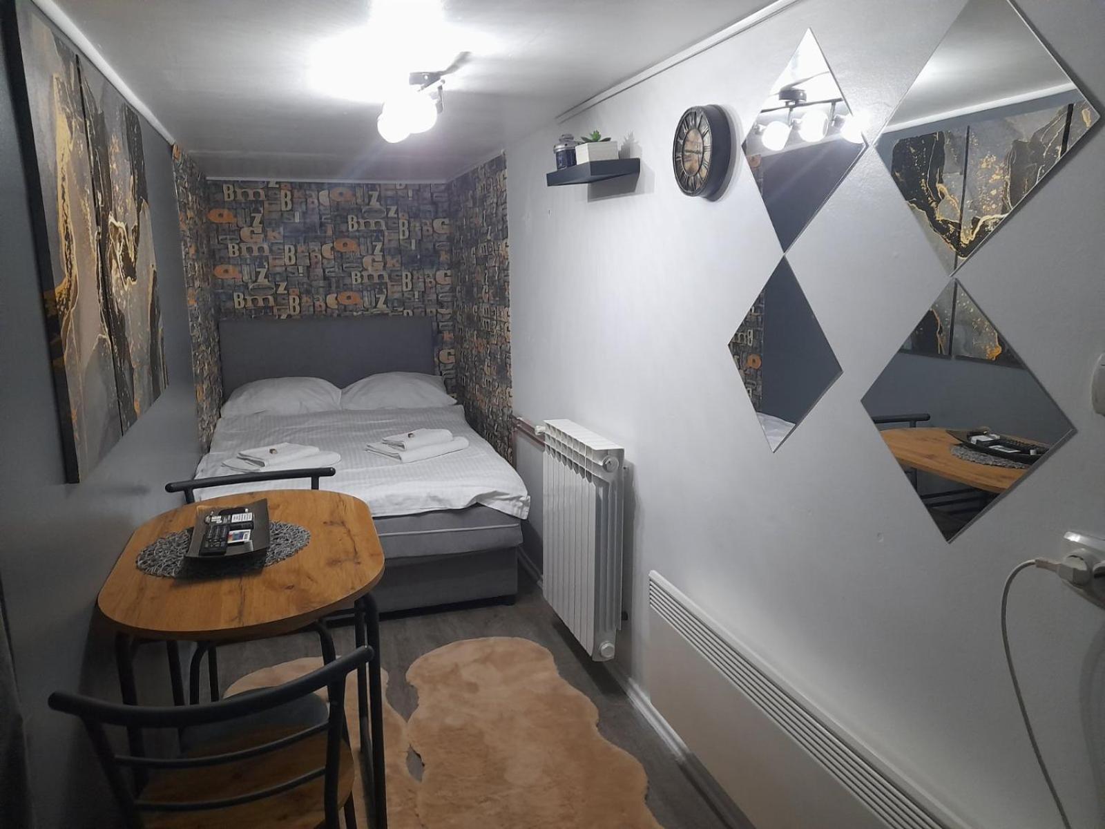 Apartman Pozoriste Penthaus Banja Luka Eksteriør billede